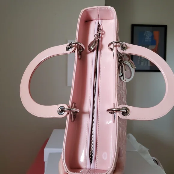 Lady Dior pink patent silver hard ware large bag - Picture 2 of 14